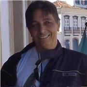 Leciono historia, filosofia e sociologia